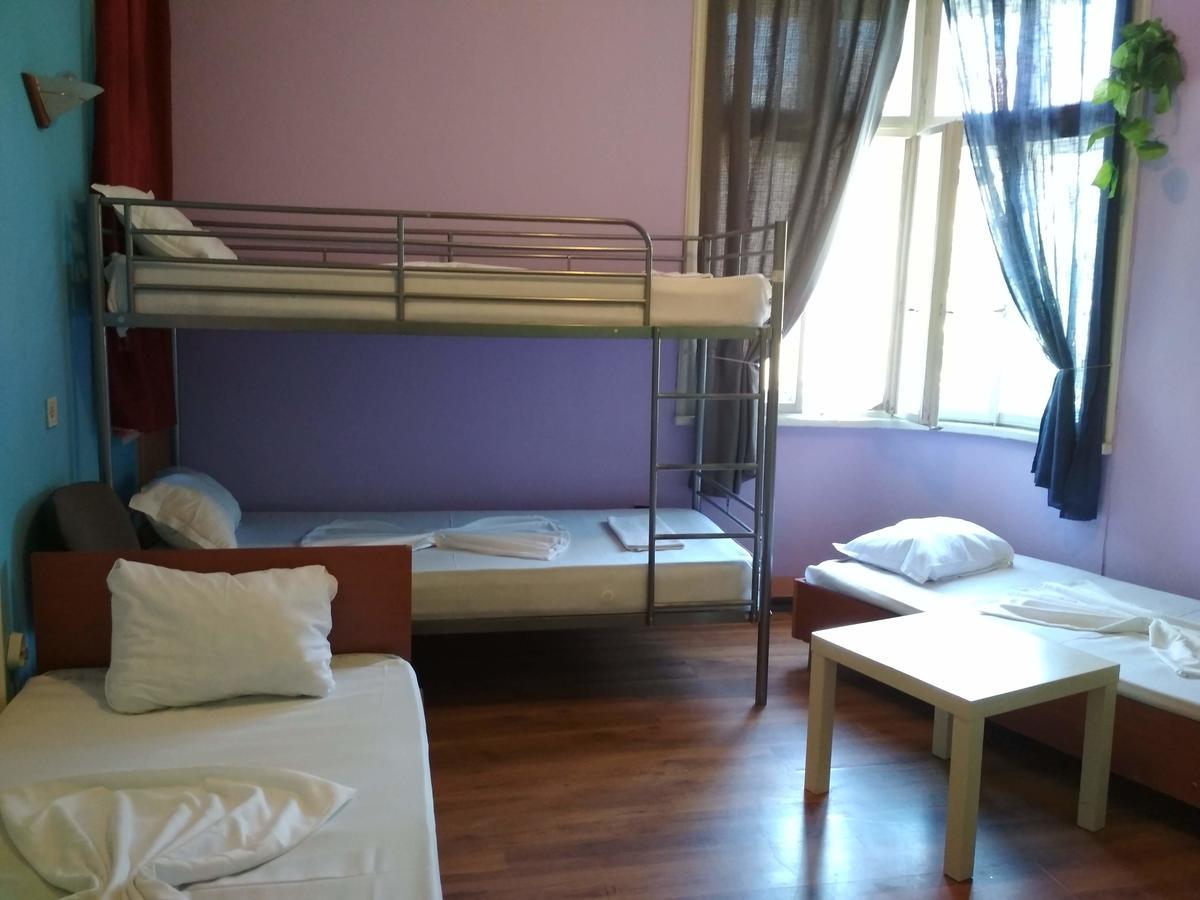 Hostel Compass Burgas Exterior photo