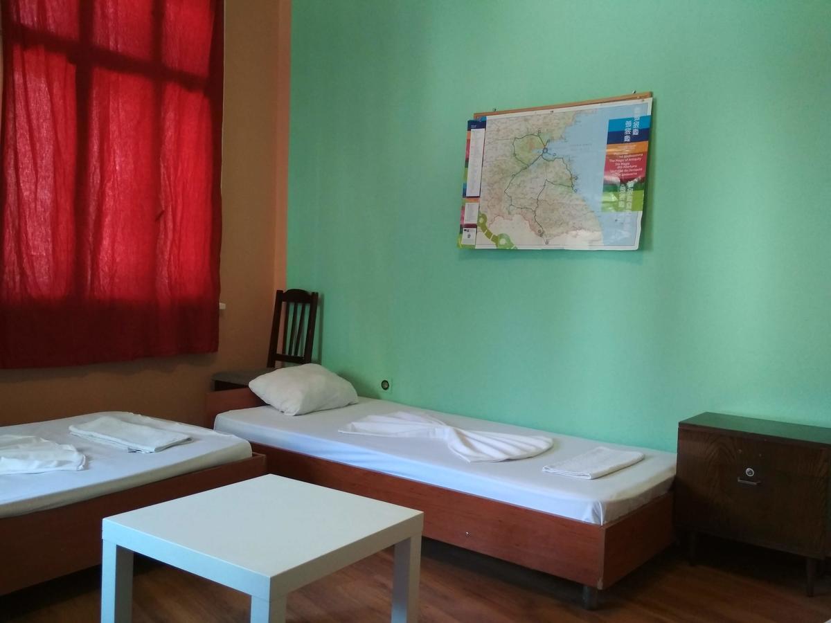 Hostel Compass Burgas Exterior photo